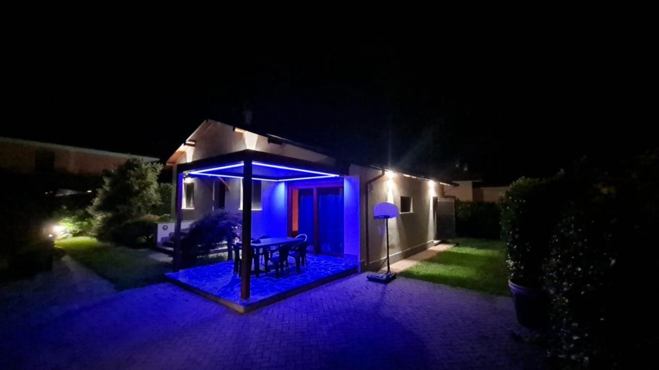 Villa Iris -Pet Friendly Stay - Garden - Private Parking- Bike Friendly Holiday House Колико Экстерьер фото